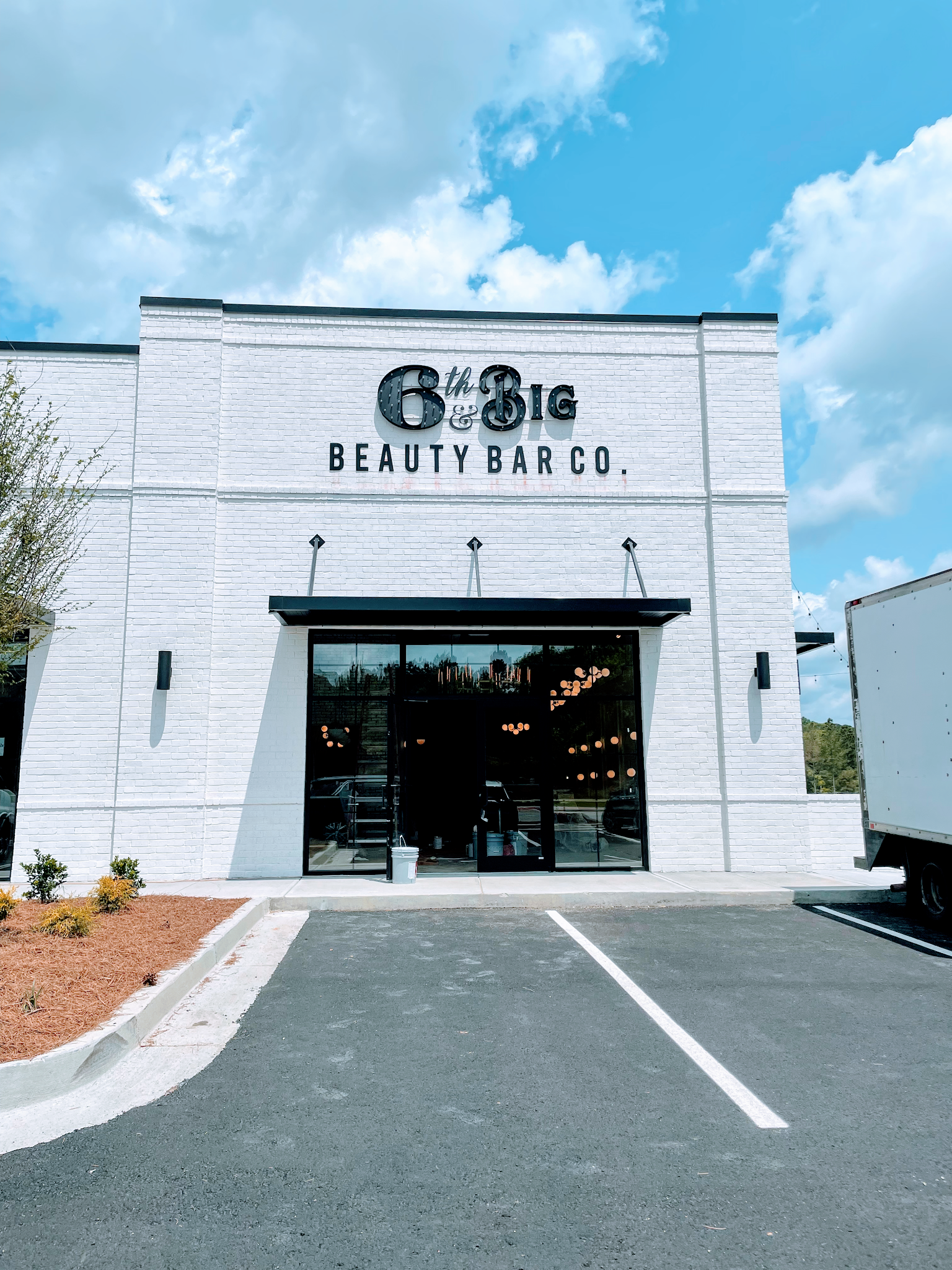 Permanent makeup work by 6th & Big Beauty Bar Co. in Acworth, GA