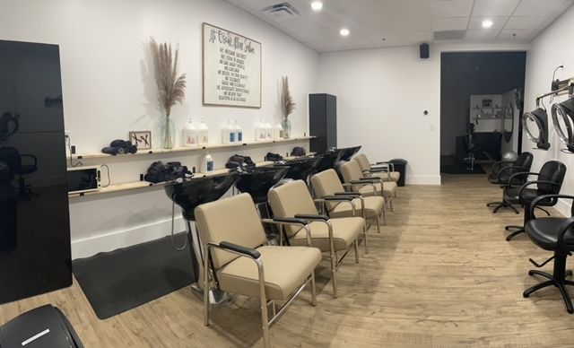 Oscar Allen Salon & Spa — permanent makeup work